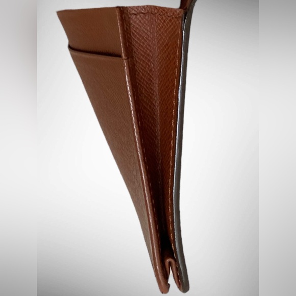 Louis Vuitton Monogram Porto Valeur Cult Credit Card/Billfold - Picture 6 of 16